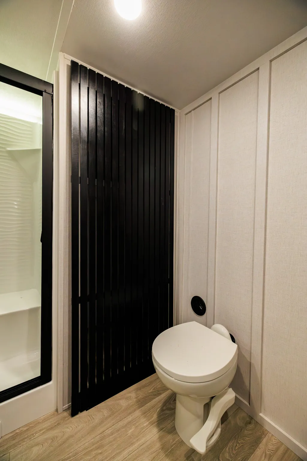 2026 Forest River Salem Grand Villa 42ICE, Photos photo 14