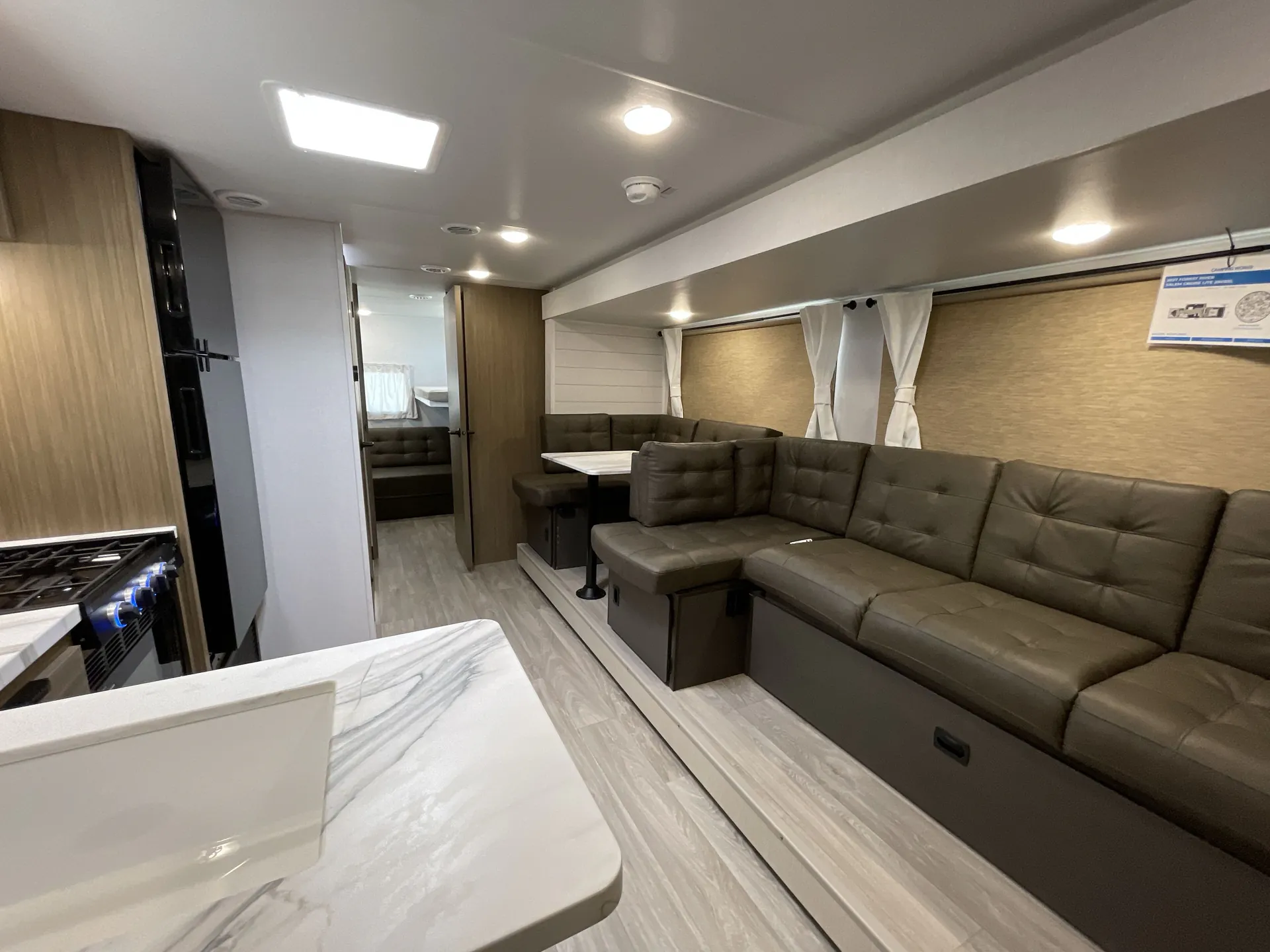 2027 Forest River Salem Cruise Lite 28VBXL — living area main