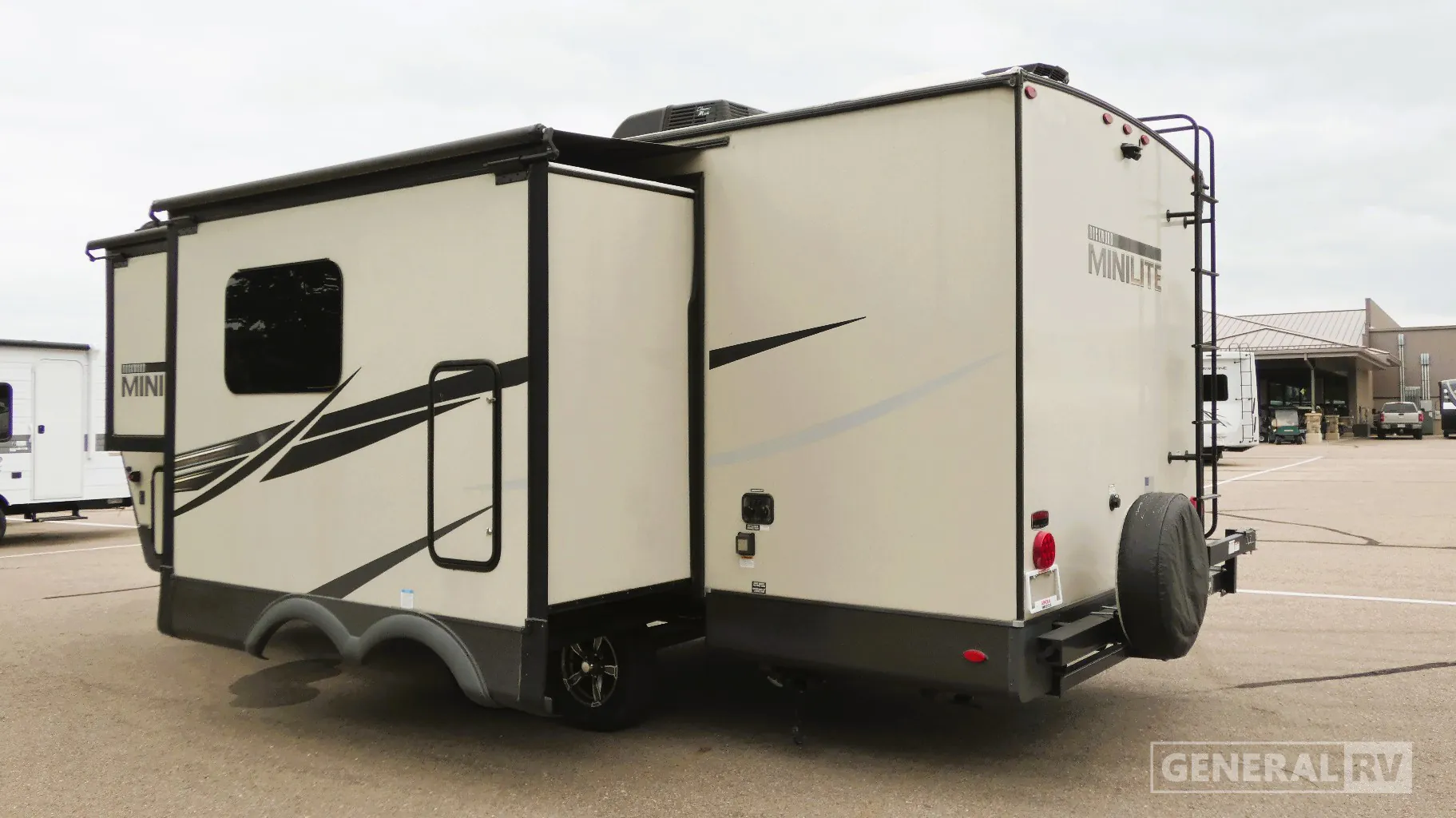 2022 Forest River Rockwood Mini Lite 2513S - Photo 4