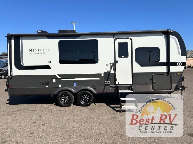 2026 Forest River Rockwood Mini Lite 2522FB - Photo 3