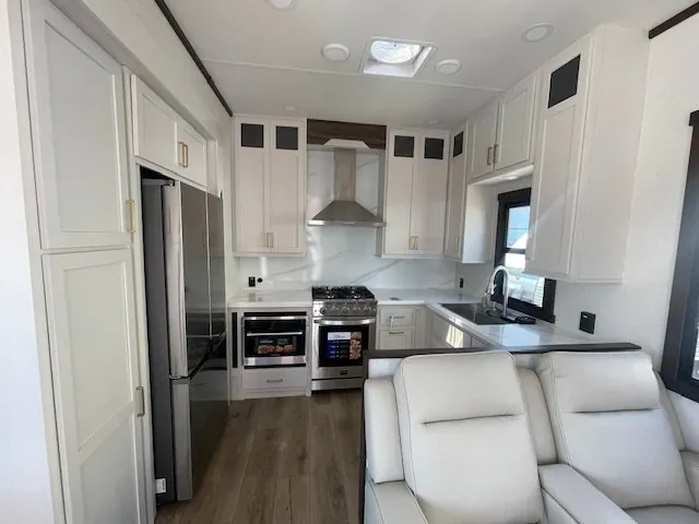 2027 Forest River Cedar Creek 390RK — Photo 6