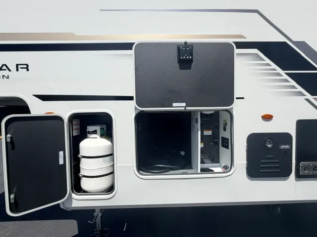 2027 Keystone Cougar HT FW 29MBD - Photo 4