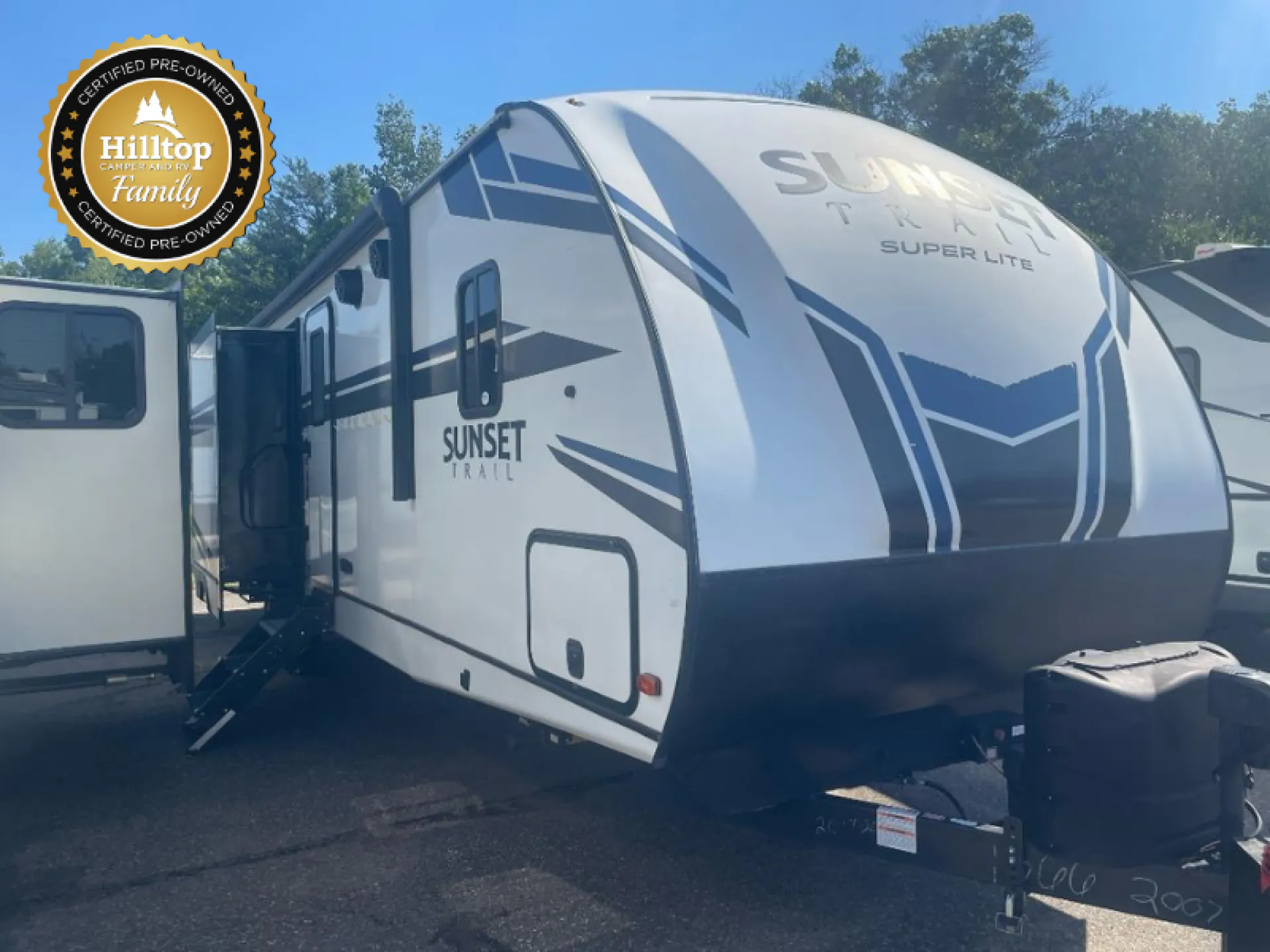 2021 CrossRoads Sunset Trail Super Lite SS331BH - Photo 2