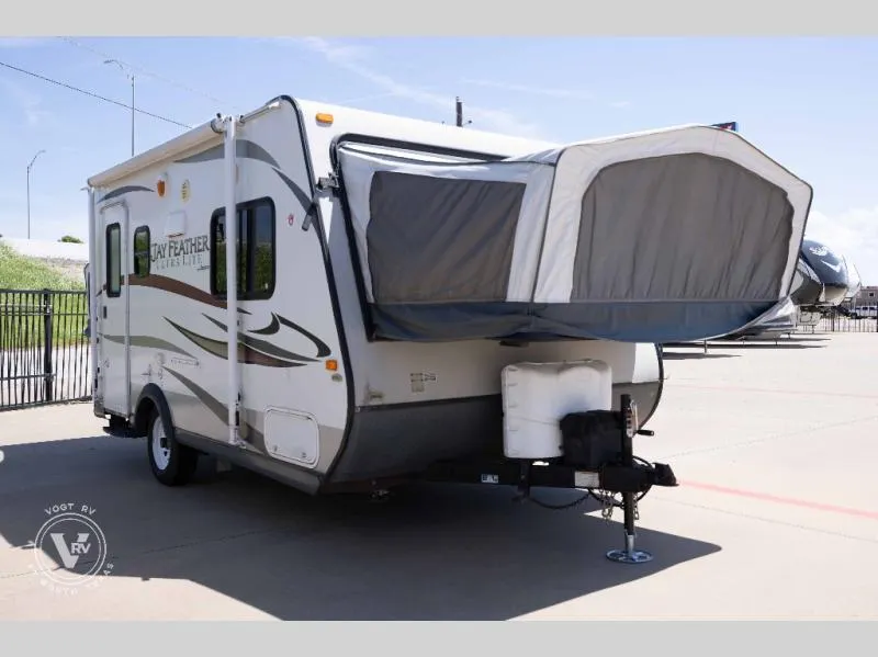 2013 Jayco Jay Feather 17Z - Main photo
