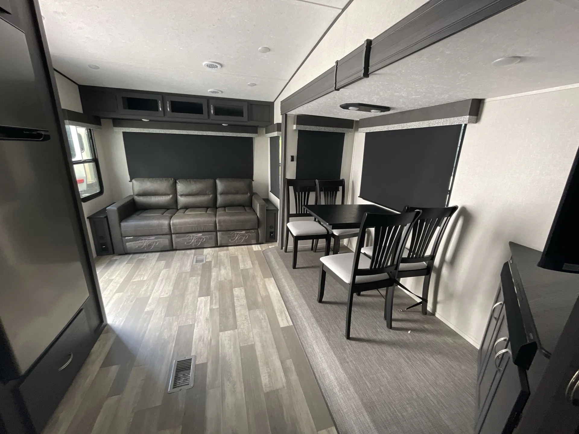 2024 Shasta Phoenix Lite 254RLS — living area main