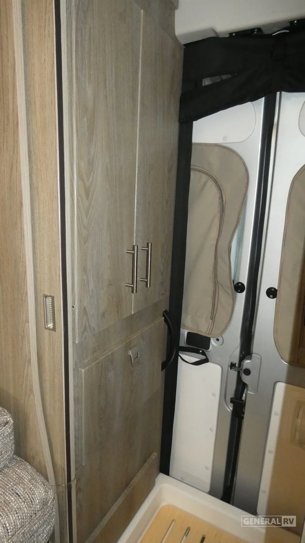 2027 Winnebago Travato 59KL, Photos photo 19