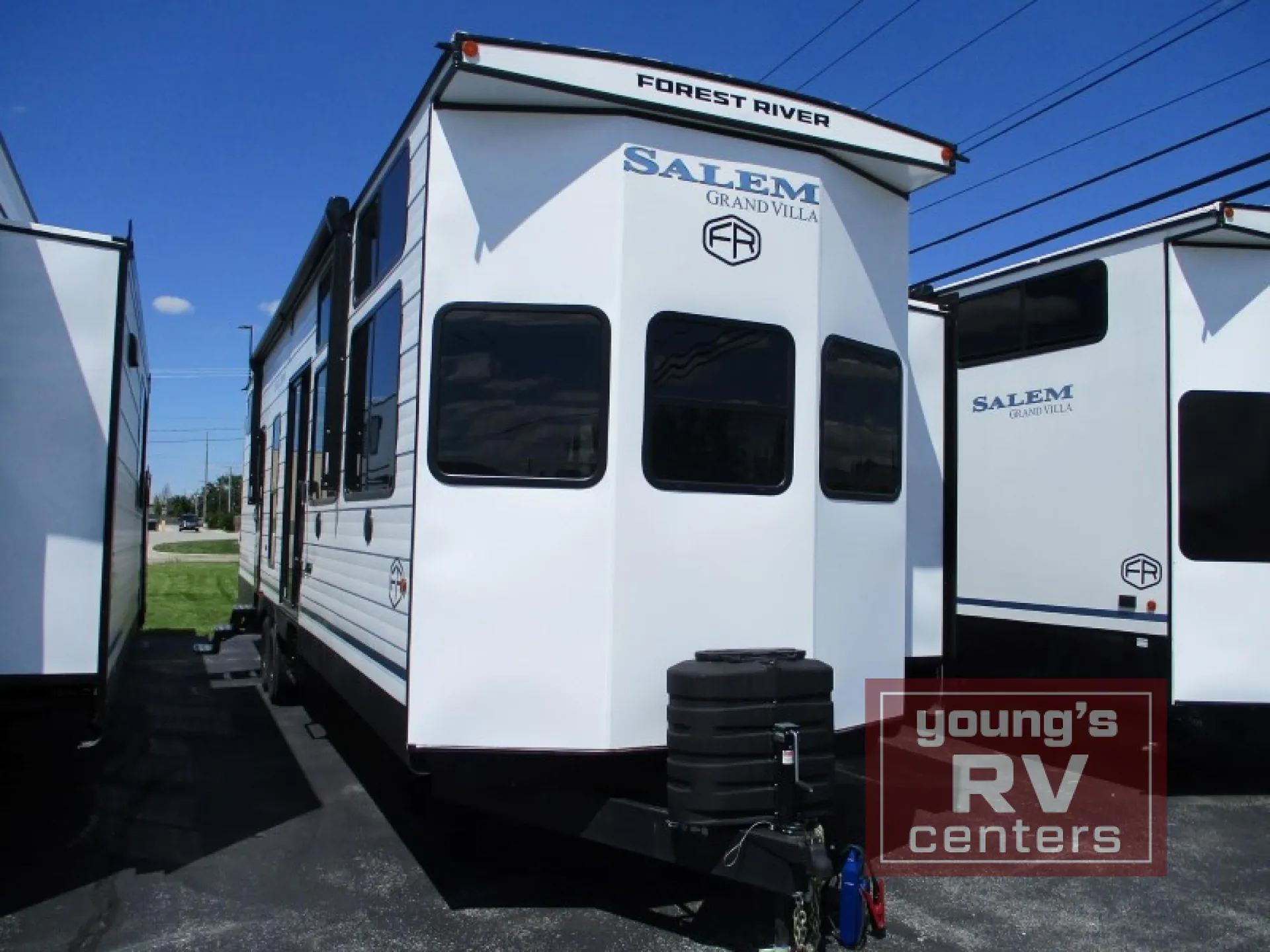 2027 Forest River Salem Grand Villa 40FKP - Photo 3
