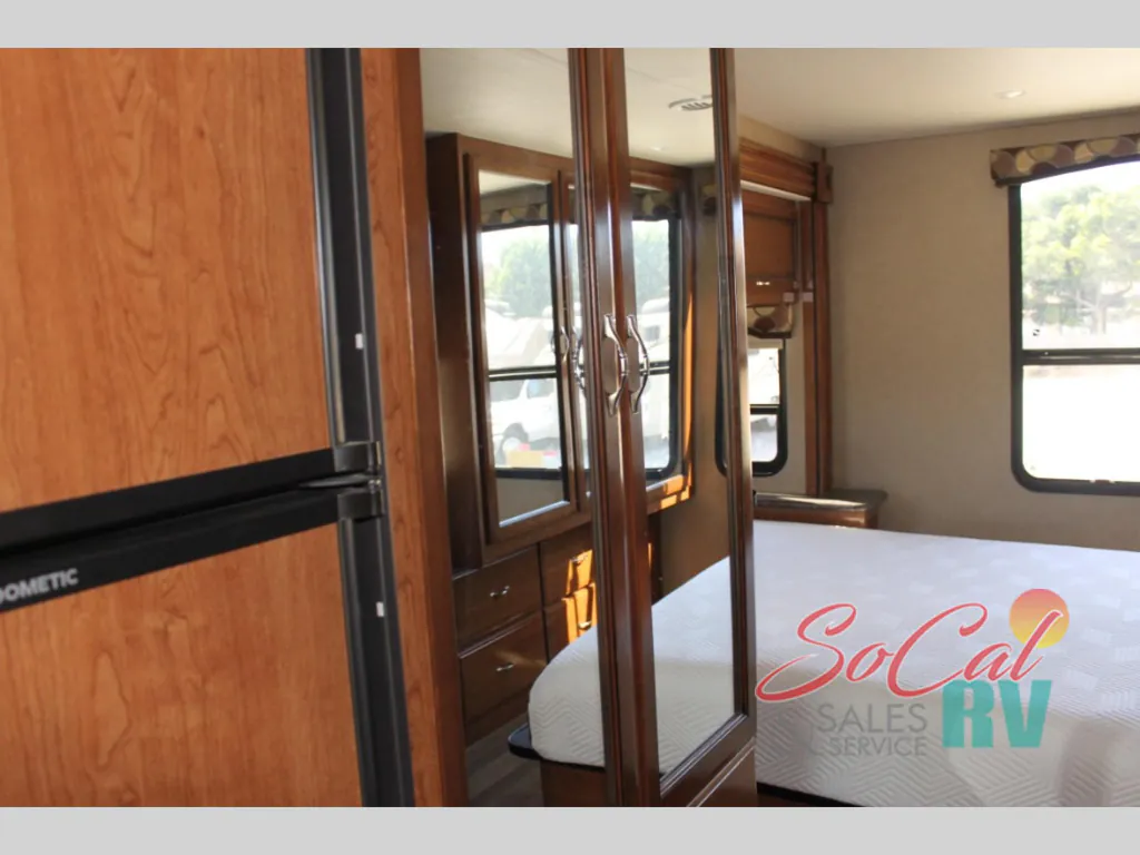 2018 Fleetwood Flair 31A, Photos photo 28