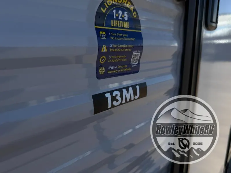 2027 Sunset Park RV Sunlite 13MJ - Photo 4