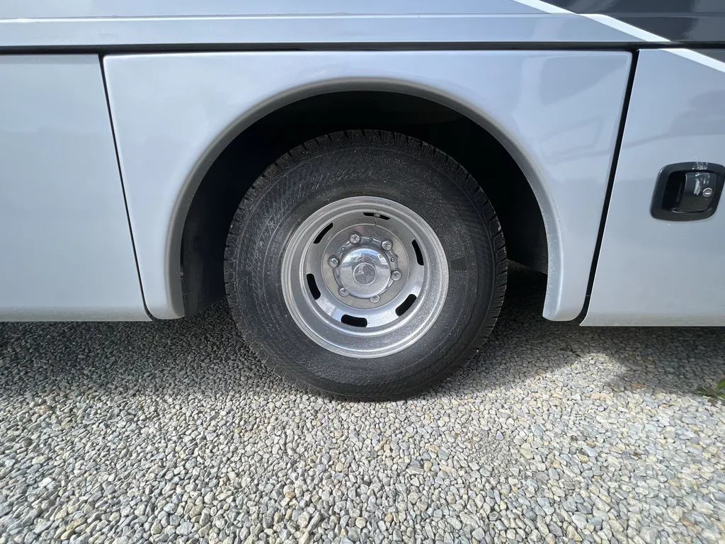 2023 Thor Motor Coach Tiburon 24FB, Photos photo 21