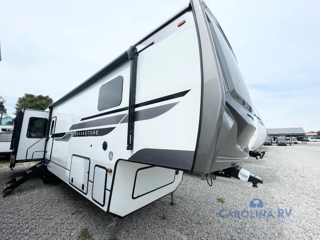 2026 Coachmen Brookstone 370RLLO - Photo 2