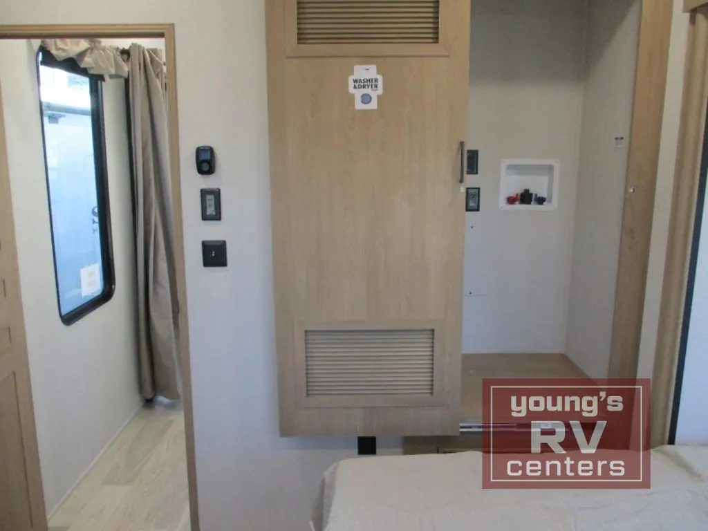 2025 Forest River Sandpiper Destination Trailers 400BH, Photos photo 29