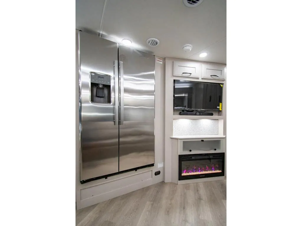 2027 Entegra Coach Emblem 36U, Photos photo 21