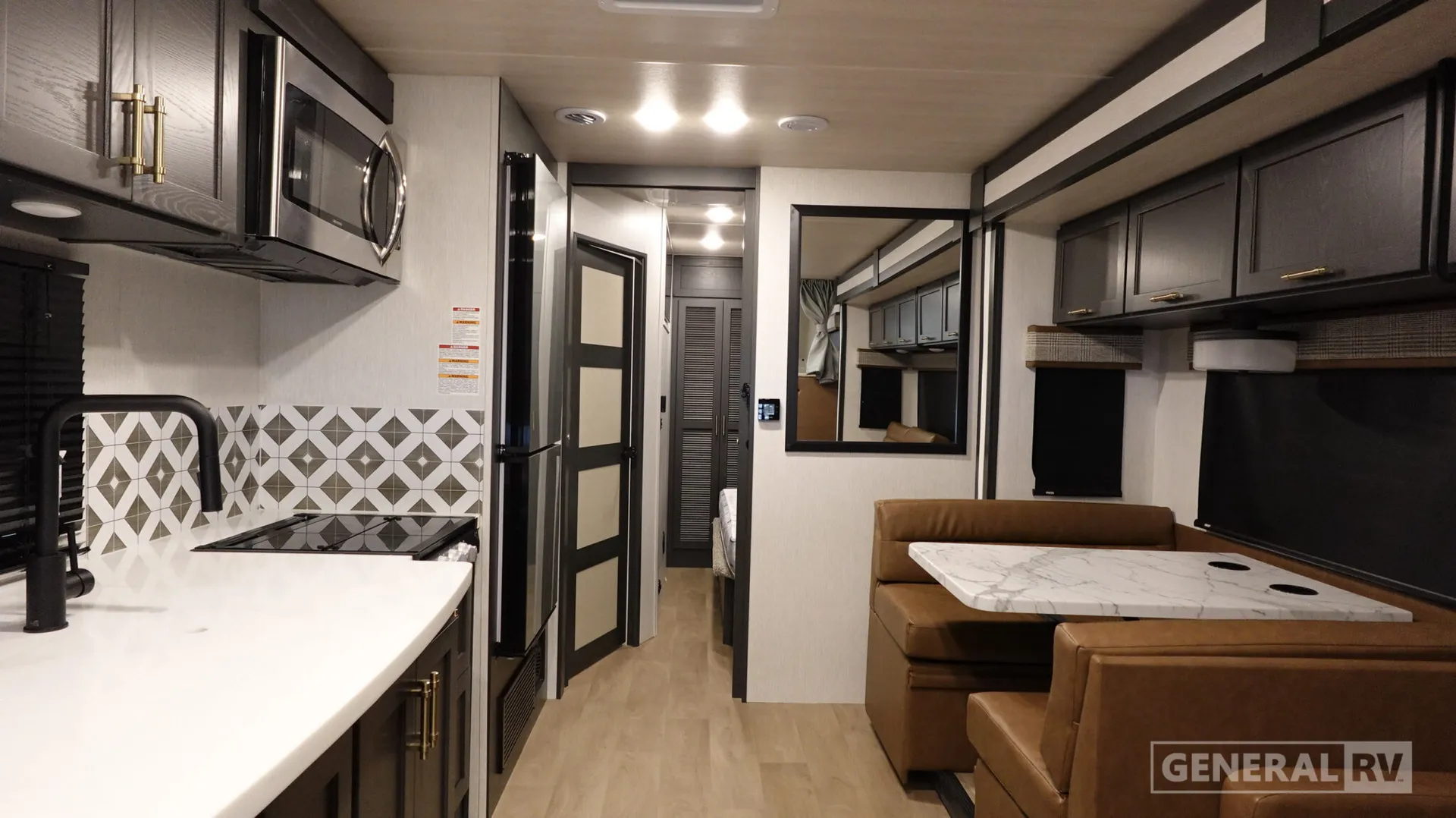 2027 NeXus RV Maximus 34MX - Photo 3