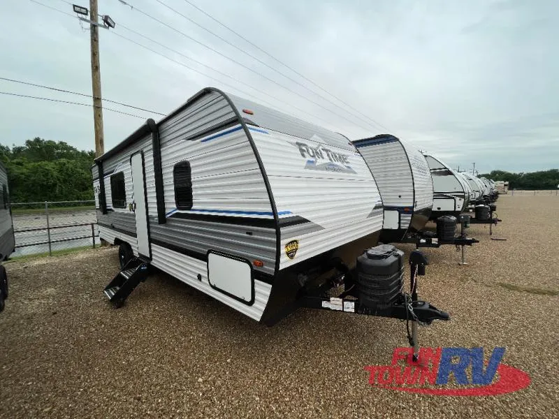 2024 CrossRoads RV Fun Time 250RR - Main photo