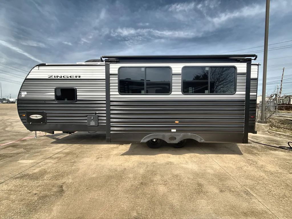 2026 CrossRoads Zinger Lite 260RL, Photos photo 5