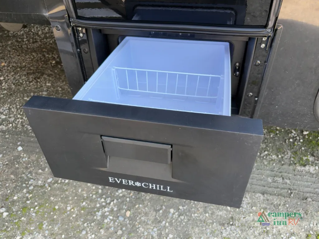 2026 Brinkley Model G 4100, Photos photo 52