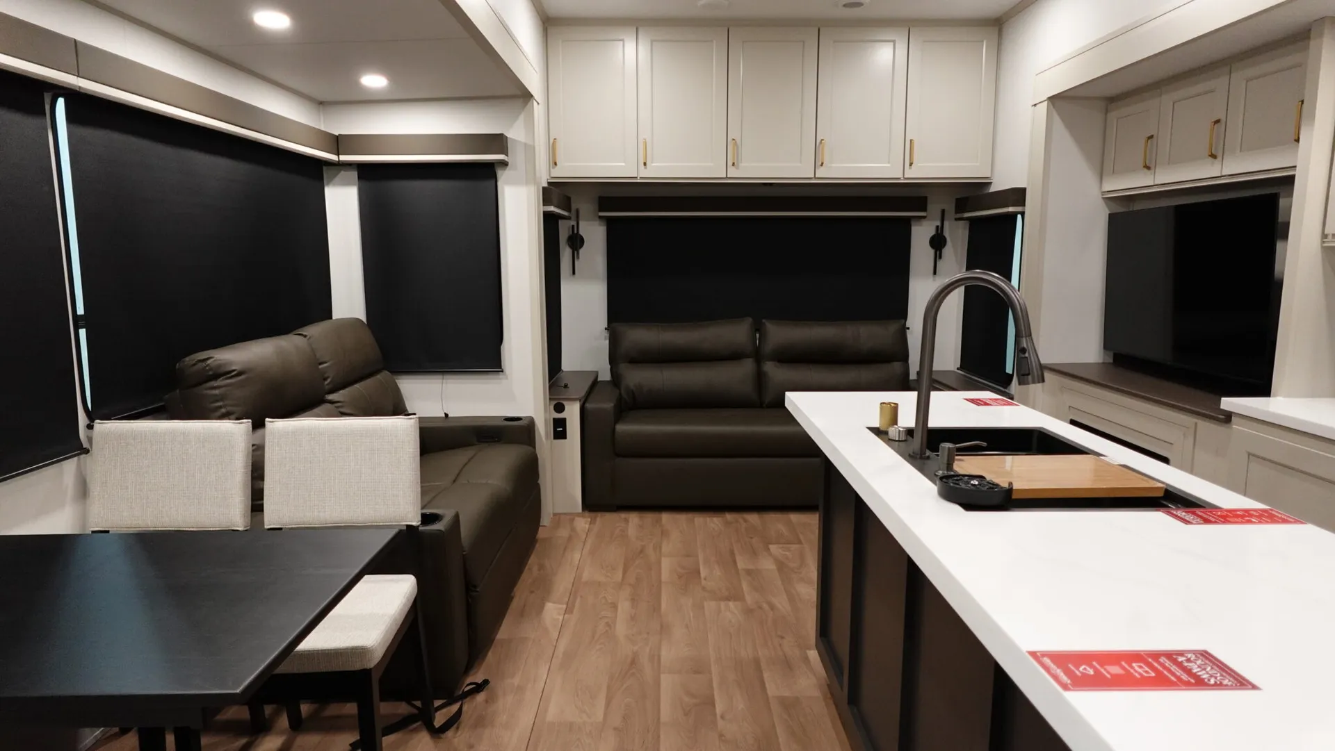 2026 Grand Design Influence 3003RL - Photo 3