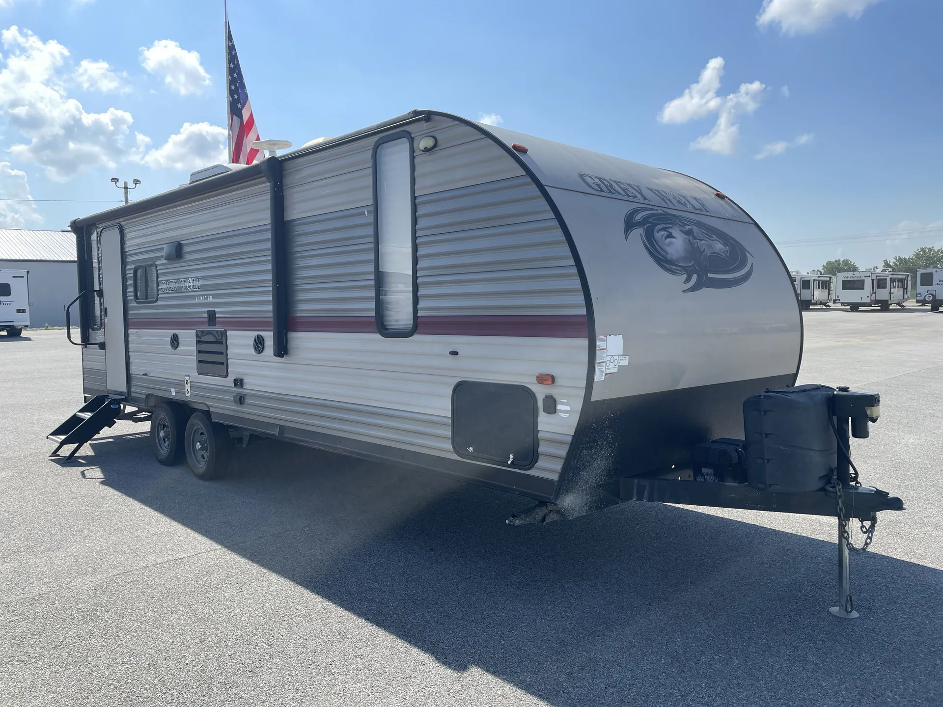 2018 Forest River Cherokee Grey Wolf 23MK - Photo 2
