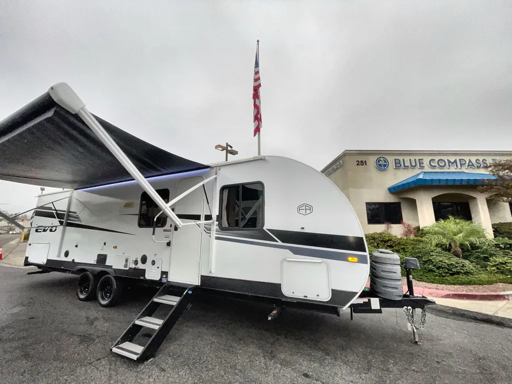 2025 Forest River EVO Lite 2700BHX, Photos photo 2