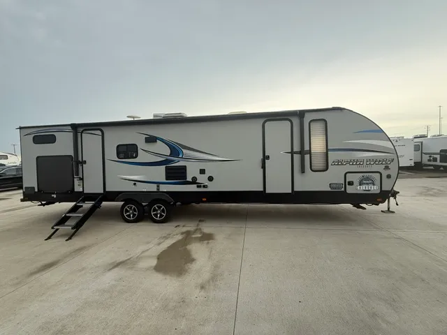 2019 CHEROKEE ALPHA WOLF 29QBL - Main photo