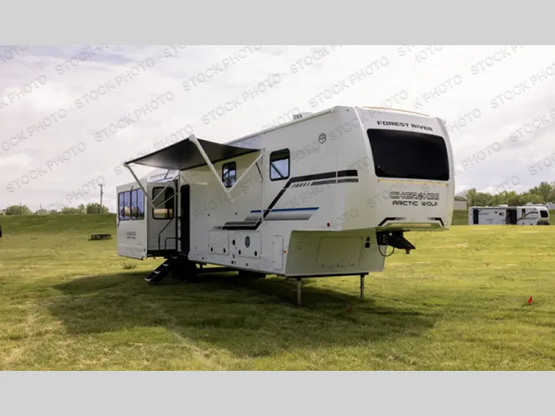 2027 Forest River Cherokee Arctic Wolf 3650SUITE - Photo 2