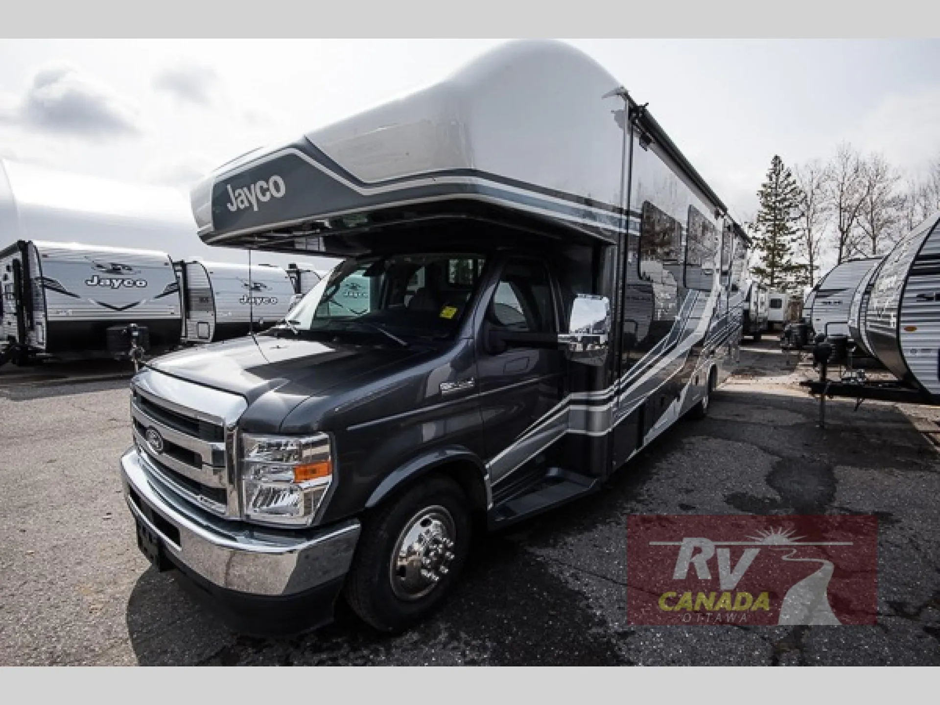 2026 Jayco Greyhawk 29MV - Photo 4