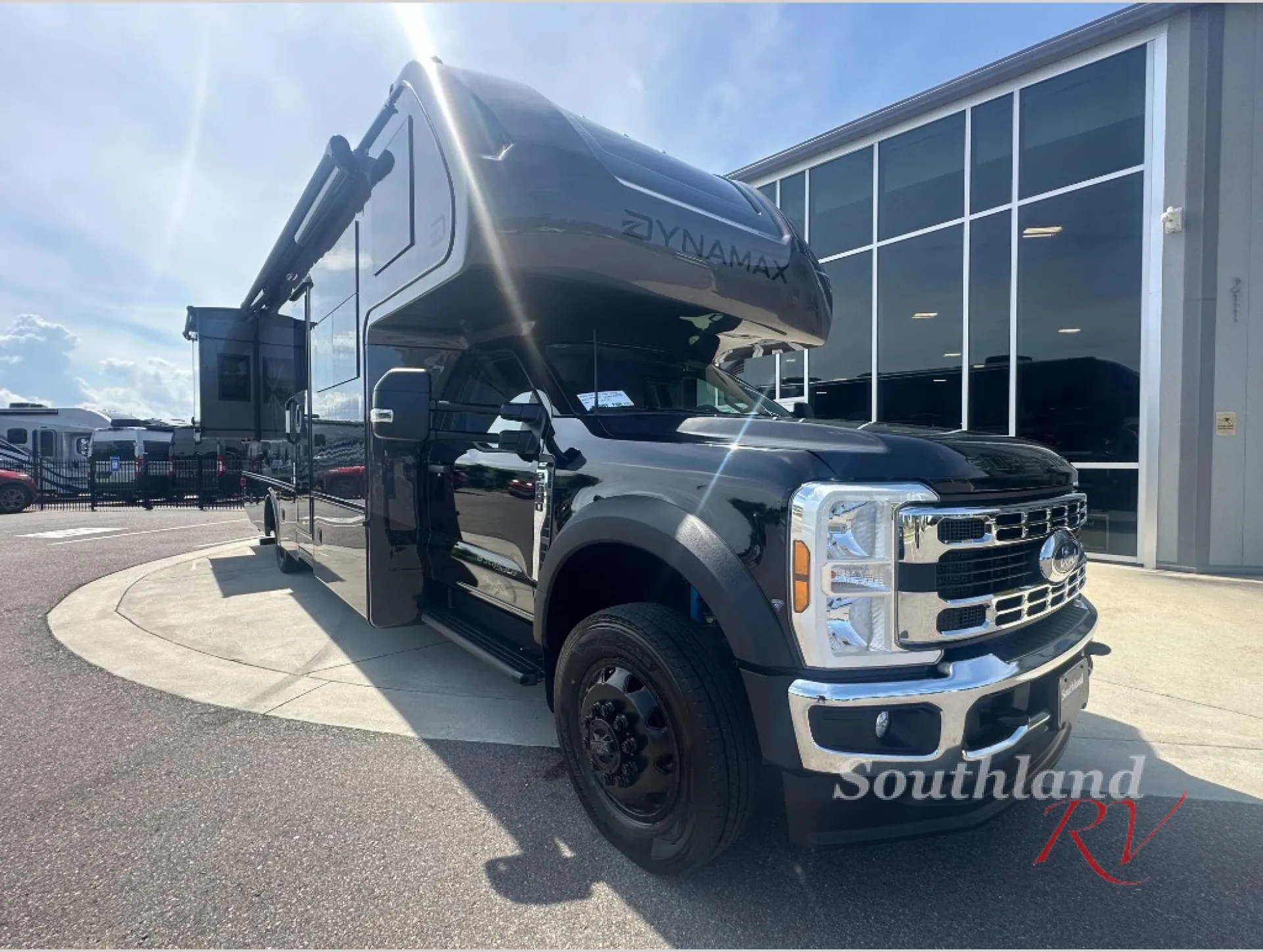 2026 Dynamax Corp Isata 6 Series 31KS - Photo 2