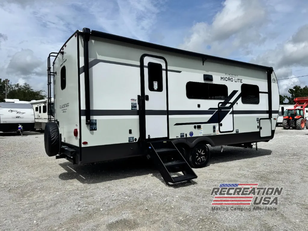 2027 Forest River Flagstaff Micro Lite 25SRB, Photos photo 6