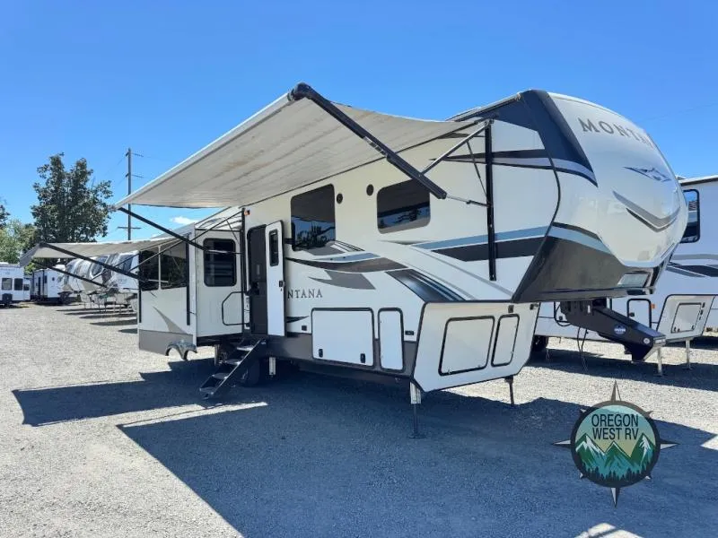 2021 Keystone Montana 3230CK - Photo 2