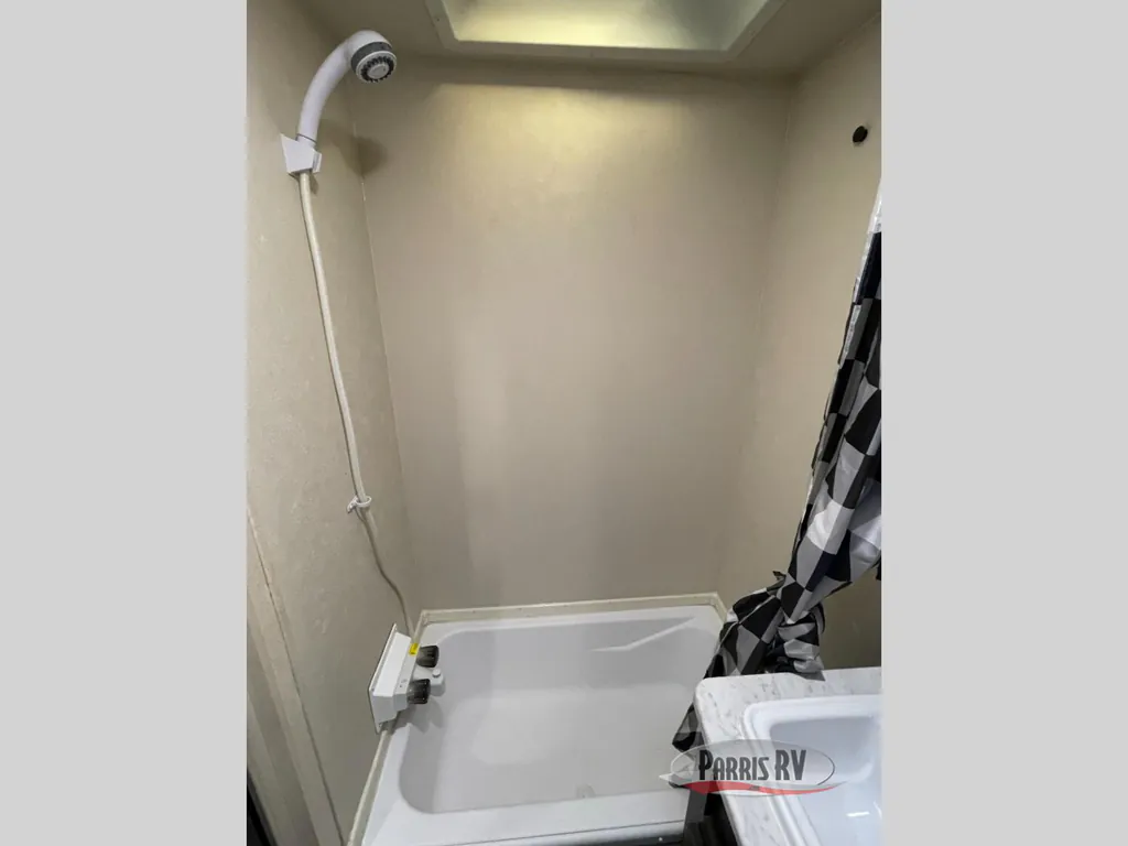 2019 Forest River Wildwood X-Lite 201BHXL, Photos photo 31