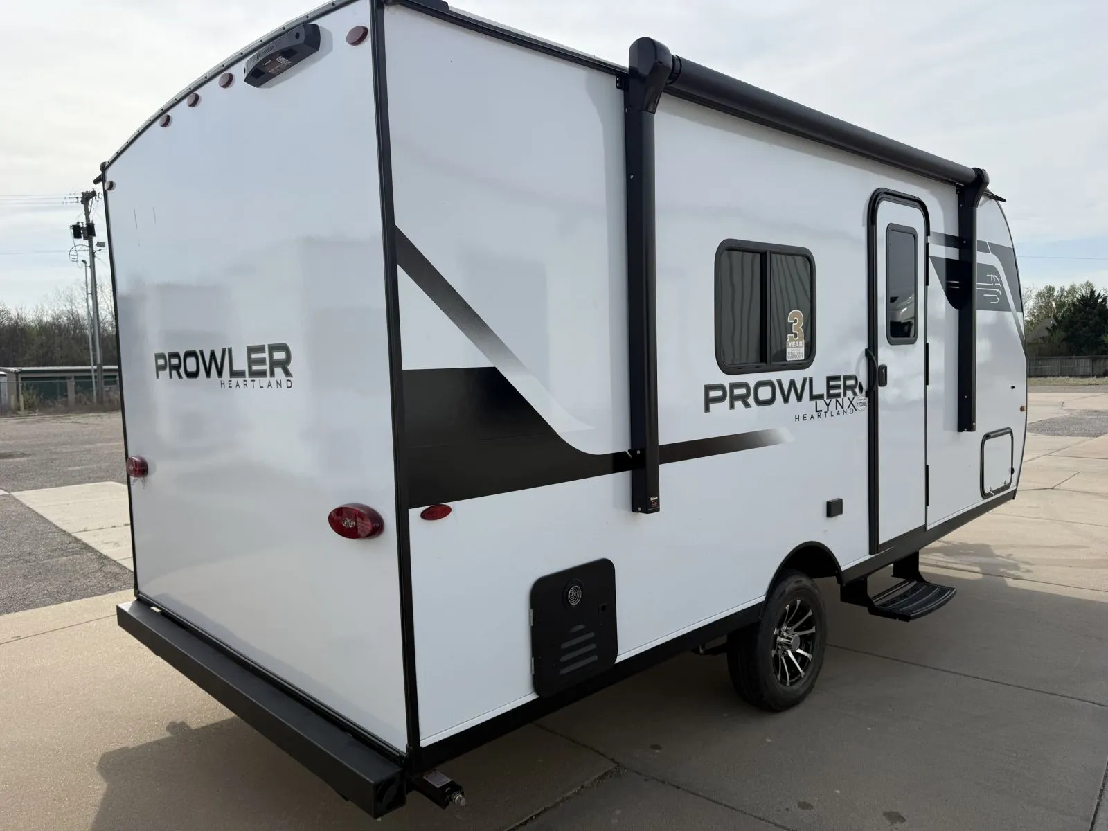2026 Heartland Prowler Lynx 1700RB - Photo 3