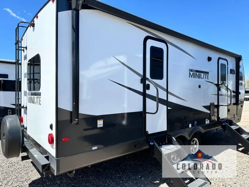 2025 Forest River Rockwood Mini Lite 2516S - Photo 4