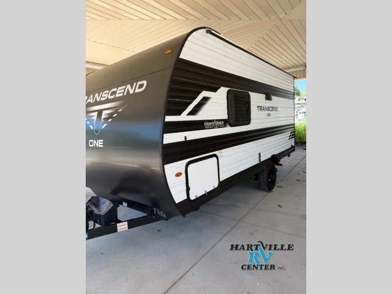 2025 Grand Design Transcend One 151RB - Photo 3