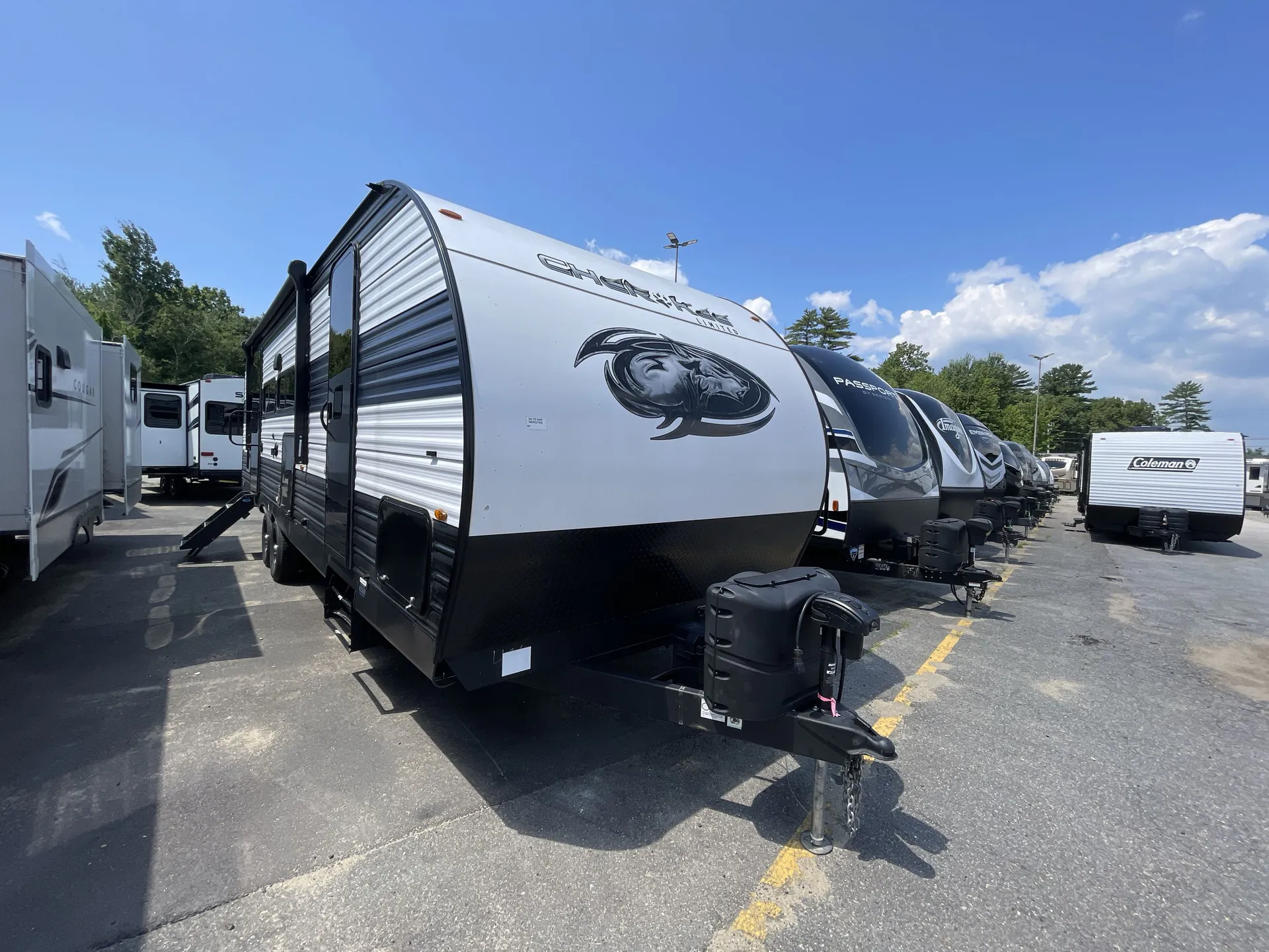 2023 Forest River Cherokee 263GDK - Photo 2