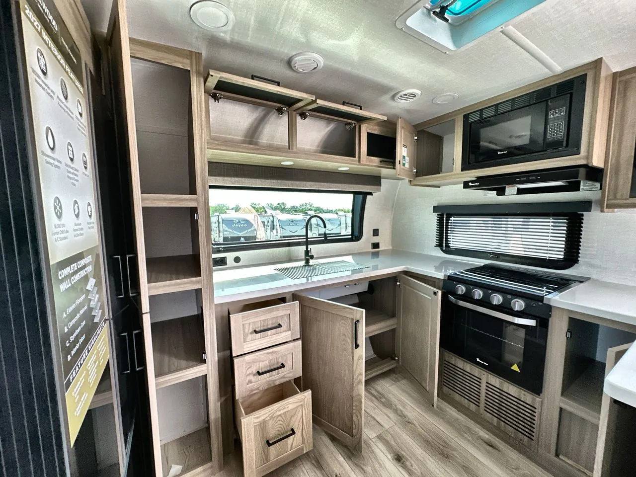 2027 Forest River Rockwood Mini Lite 2523MBR — Photo 5