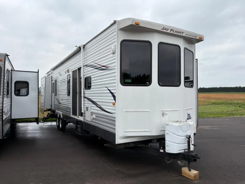 2011 Jayco Jay Flight Bungalow 40FKS - Main photo