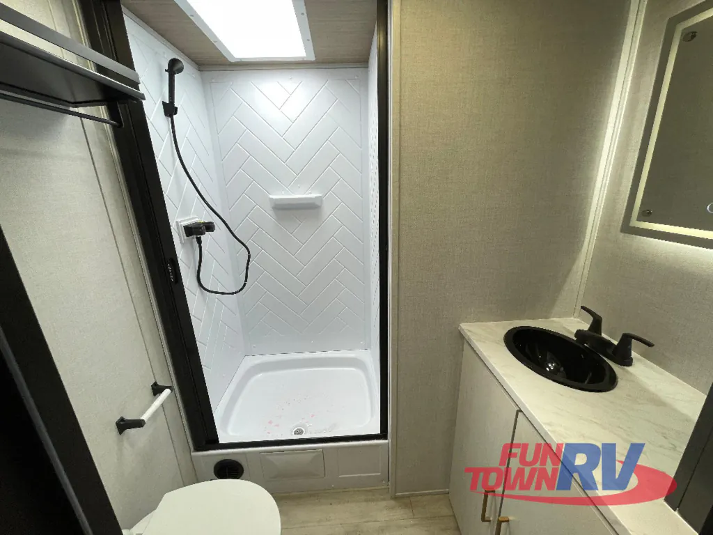 2026 Forest River Vibe 3400BH, Photos photo 32