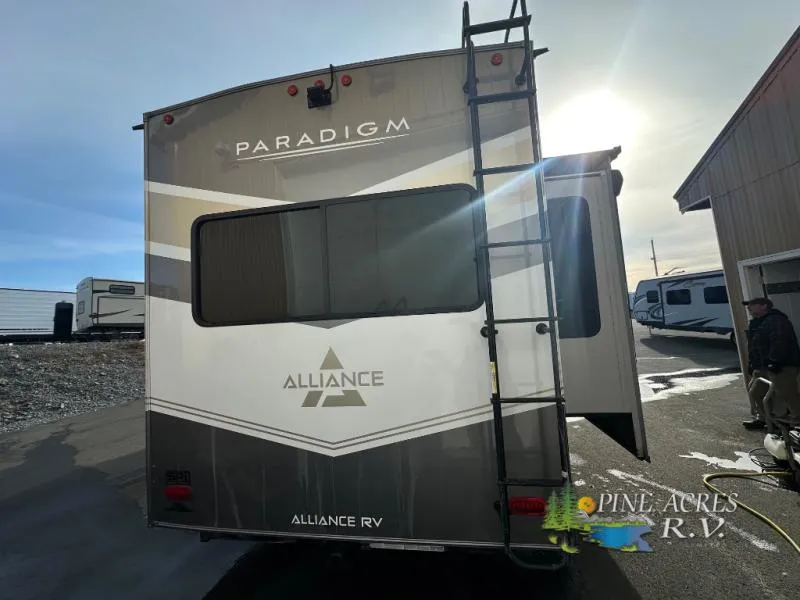 2023 Alliance RV Paradigm 370FB - Photo 3