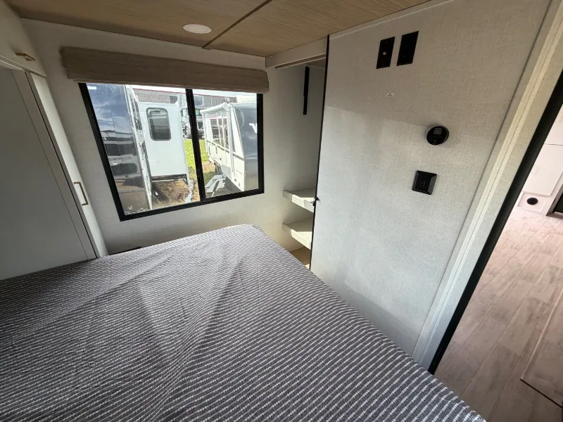 2026 Forest River Vibe Extreme Lite 2600BH, Photos photo 16