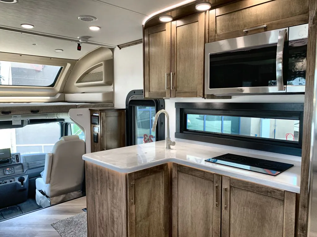 2026 Entegra Coach Accolade 37K, Photos photo 6