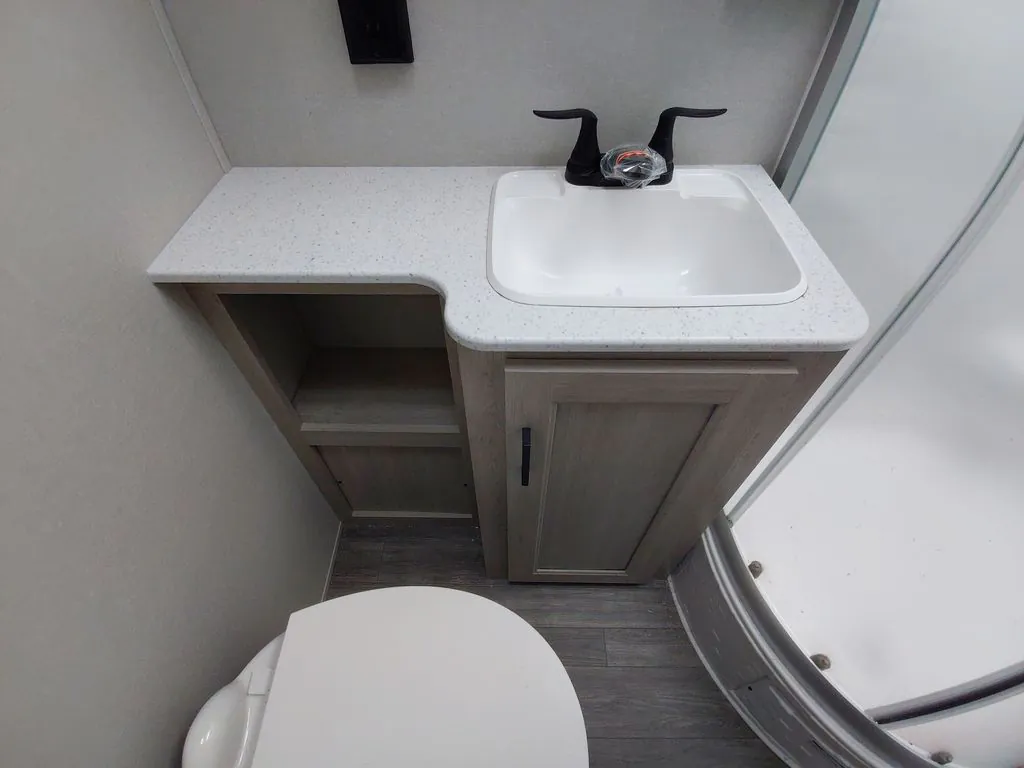 2026 Forest River Aurora 34BHTS 2 QUEEN BEDS, Photos photo 32