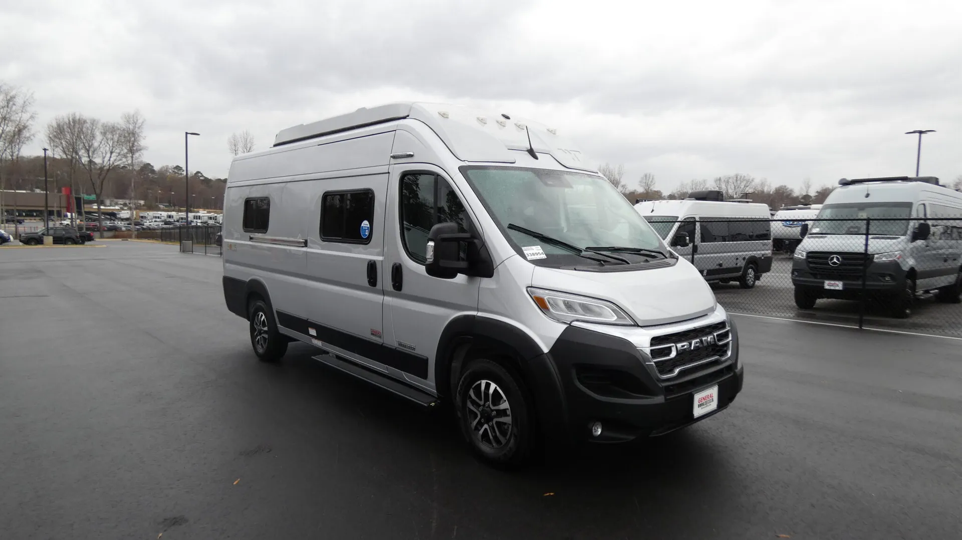 2026 Winnebago Solis 59PX - Photo 2