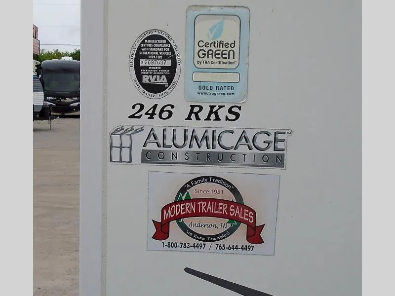 2011 Coachmen Freedom Express LTZ 246RKS - Photo 4