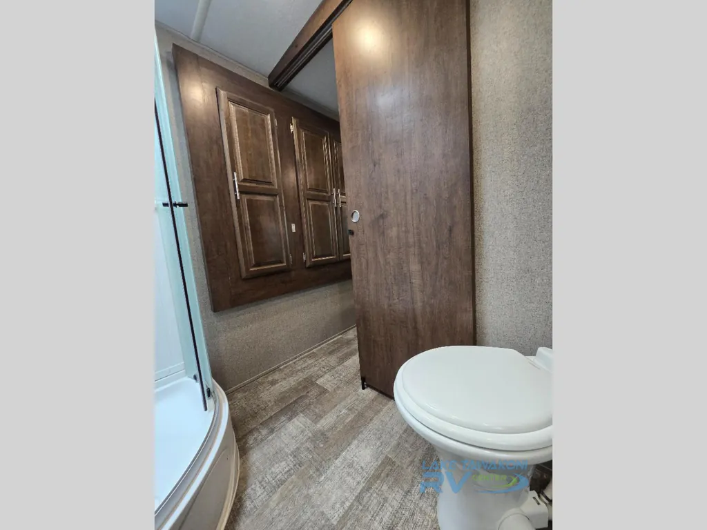 2020 Forest River Rockwood Ultra Lite 2902SW, Photos photo 11
