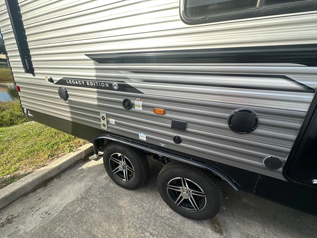 2026 Coachmen Catalina Legacy Edition 243RBS, Photos photo 13