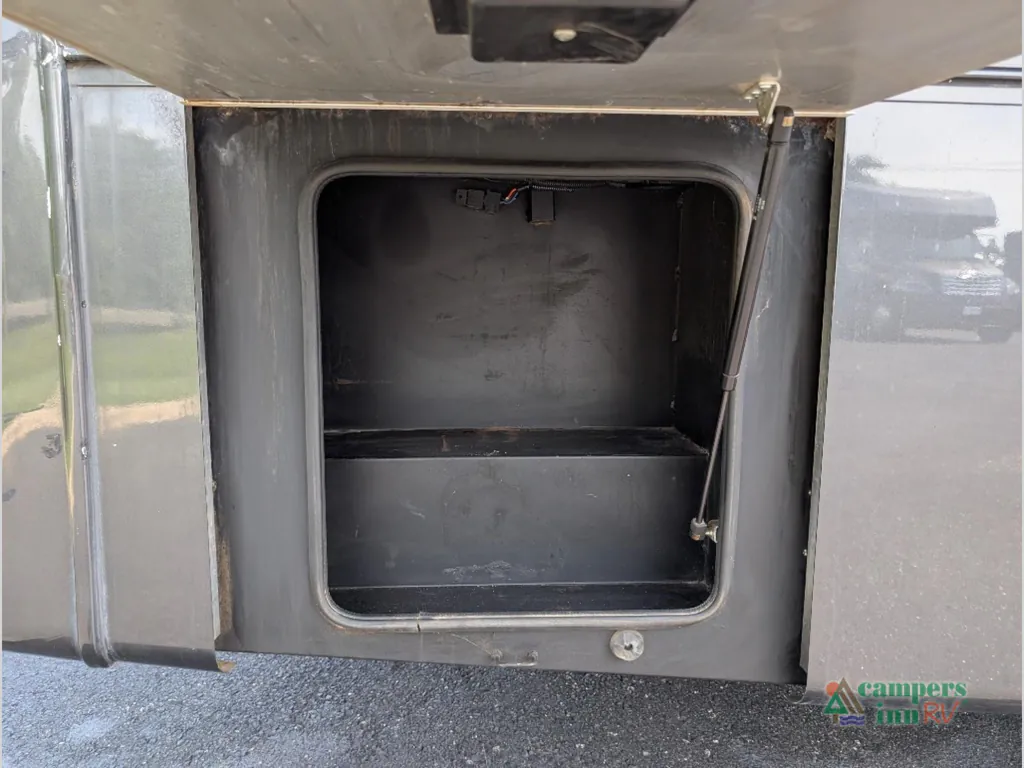 2016 Forest River Berkshire 34QS, Photos photo 17