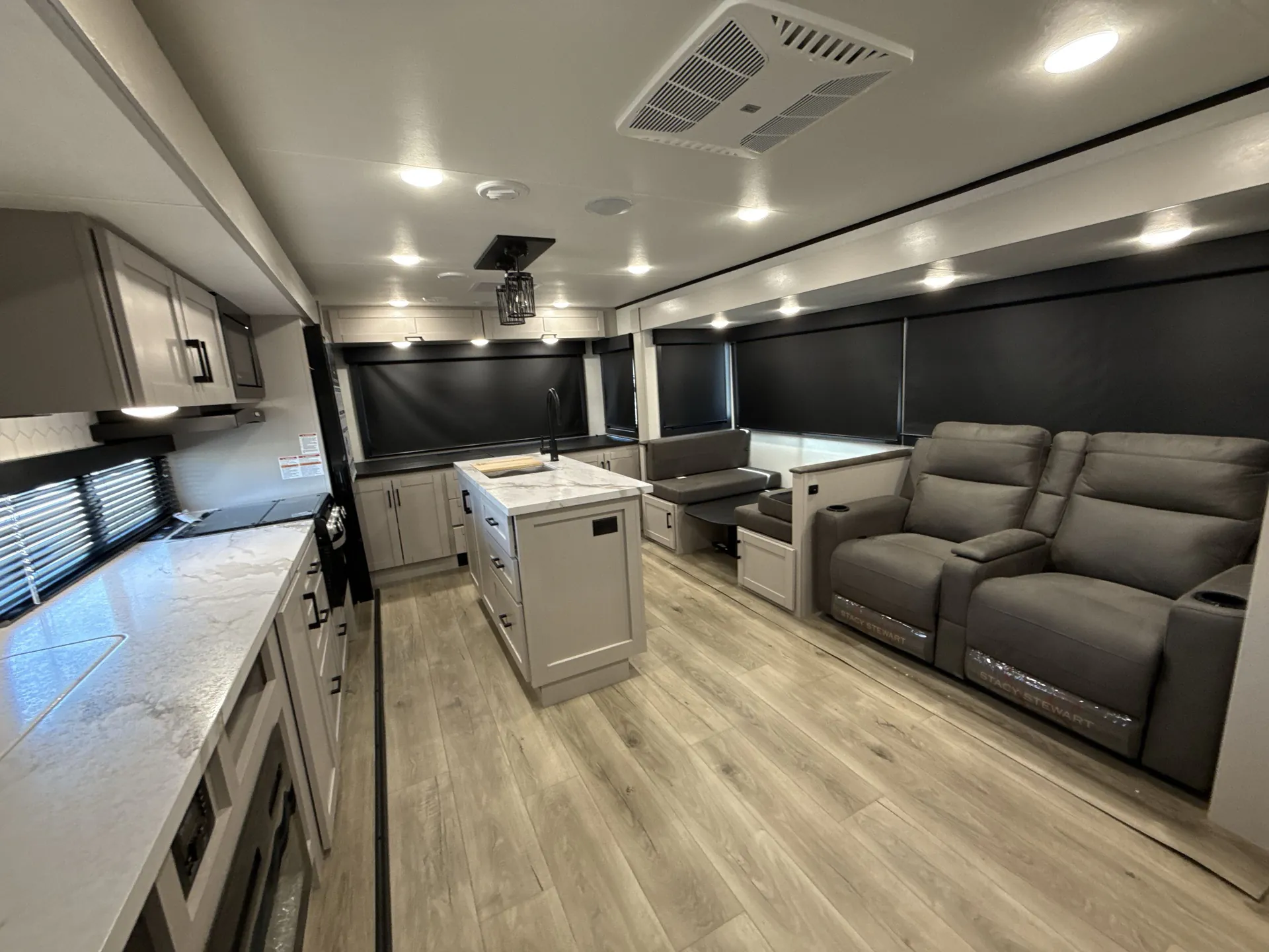 2026 Jayco Jay Feather 27MK — living area main
