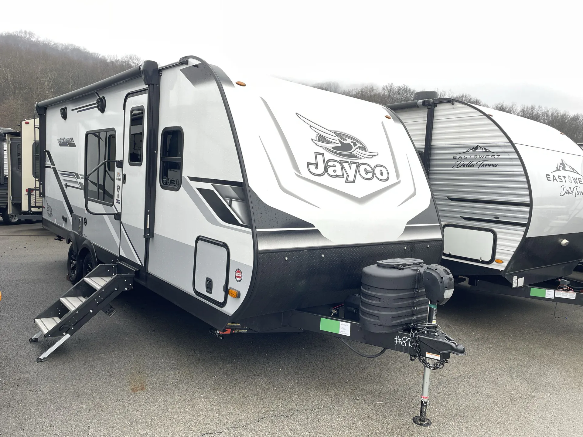 2025 Jayco Jay Feather 21MML - Photo 2