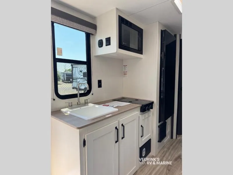2027 Venture RV Sienna Lite 170BH - Photo 2
